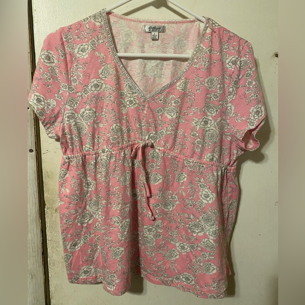 Kathryn Women’s size Large brand new sleepwear top
